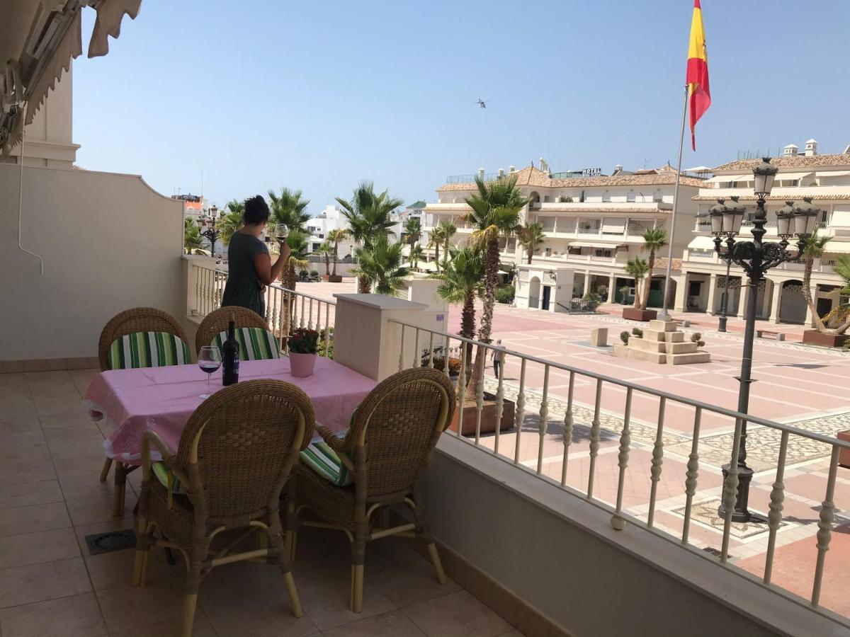 Apartamento Plaza Espana ネルハ エクステリア 写真
