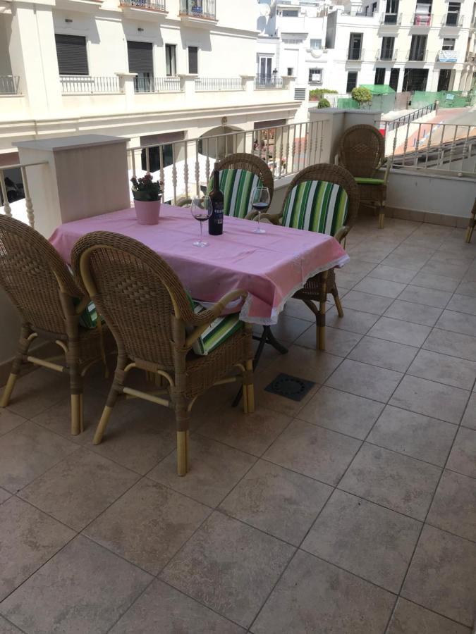 Apartamento Plaza Espana ネルハ エクステリア 写真