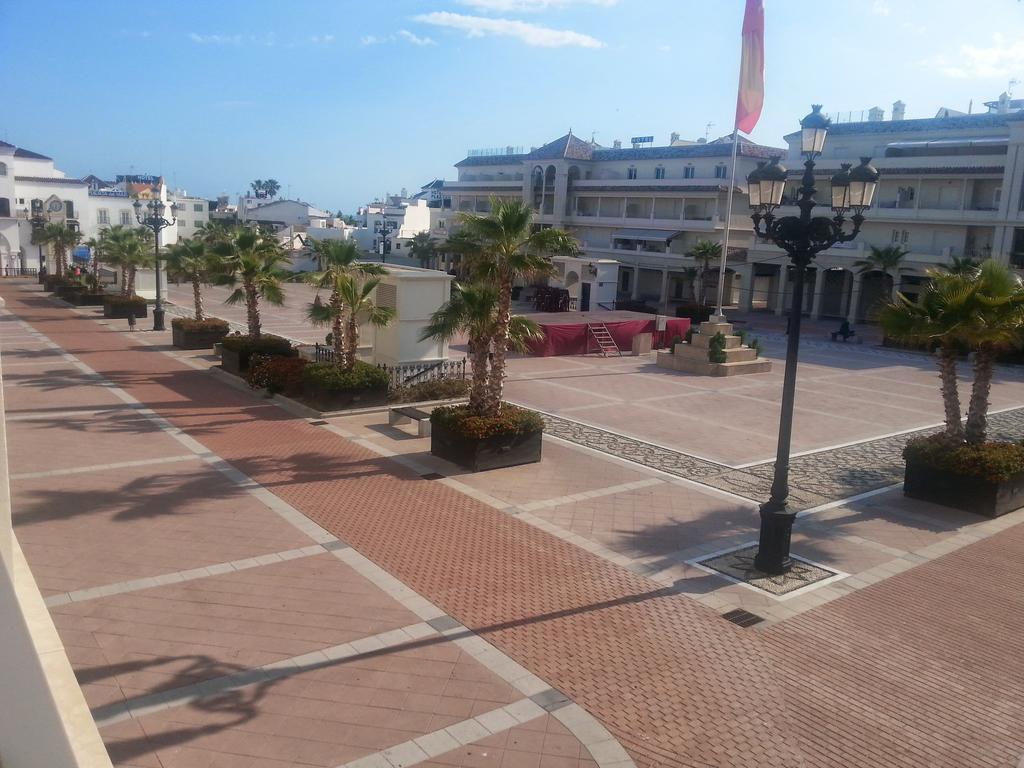Apartamento Plaza Espana ネルハ エクステリア 写真